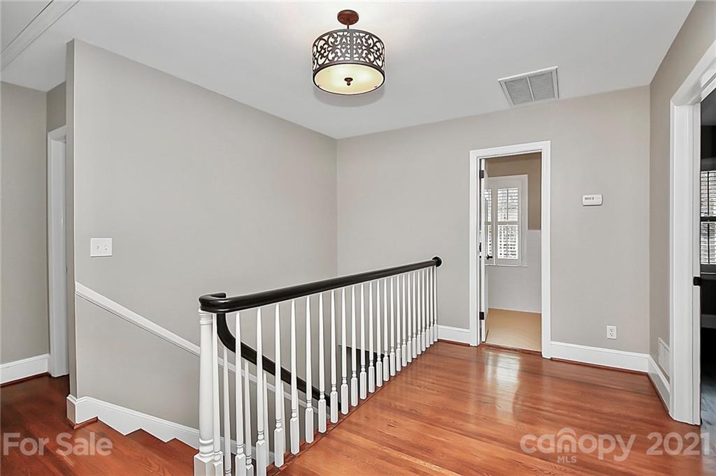 4921 Sentinel Post Road Charlotte, NC 28226 - Photo 16 of 36 Gallery Image 16