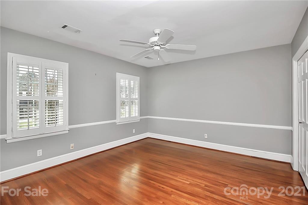 4921 Sentinel Post Road Charlotte, NC 28226 - Photo 21 of 36 Gallery Image 21