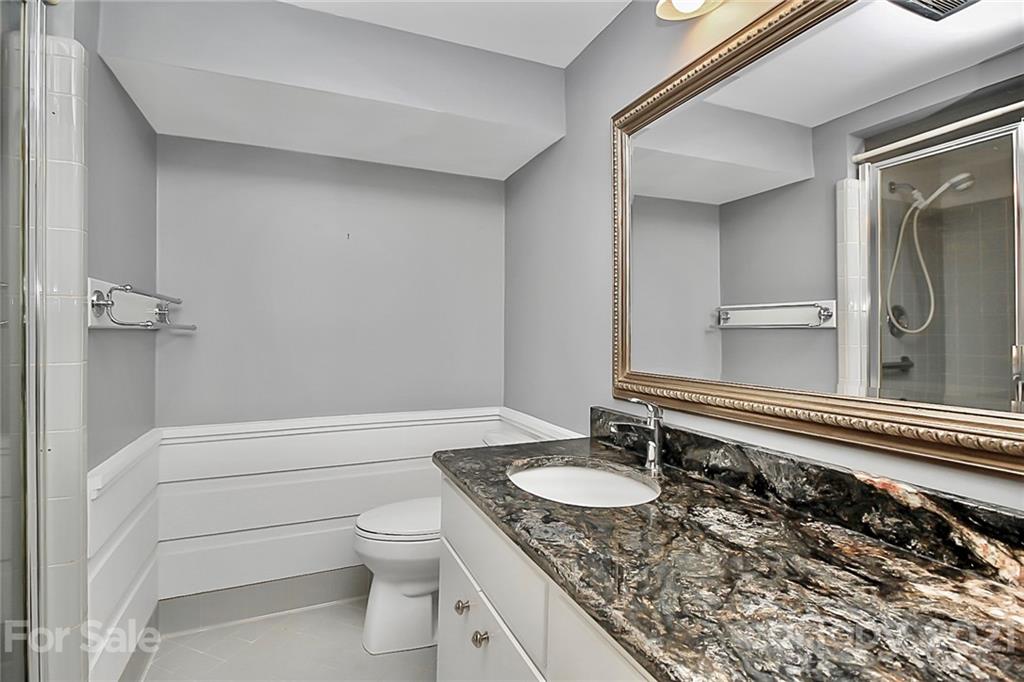 4921 Sentinel Post Road Charlotte, NC 28226 - Photo 30 of 36 Gallery Image 30