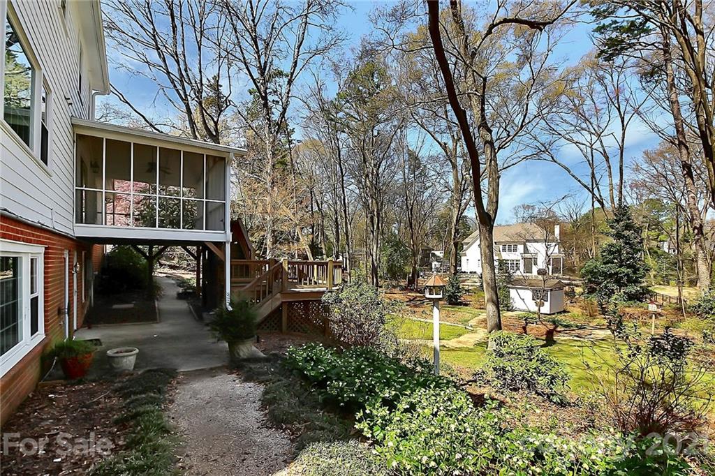 4921 Sentinel Post Road Charlotte, NC 28226 - Photo 33 of 36 Gallery Image 33
