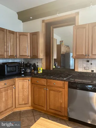 $3,500 | 450 Seville Street, Philadelphia, PA 19128