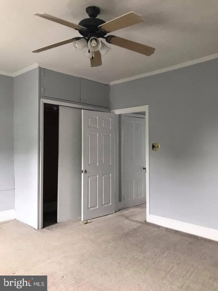 450 Seville Street Philadelphia, PA 19128 - Photo 9 of 14 a view of room with a ceiling fan