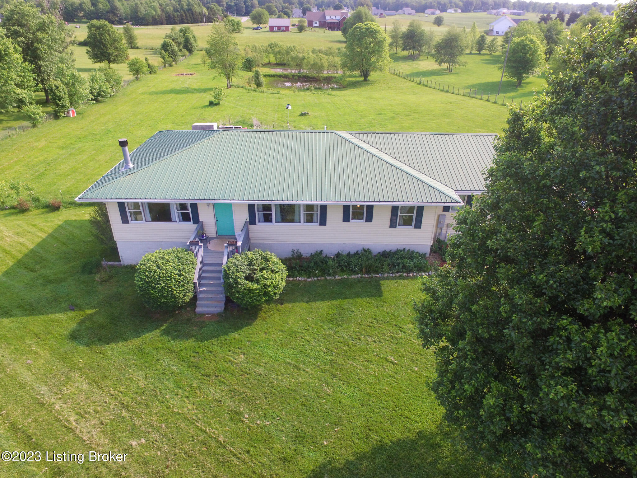 11756 Rineyville Road Vine Grove, KY 40175 - Photo 10 of 65 DJI_0115