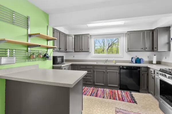 $250,000 | 2126 Fairfield Road, Portage, MI 49002