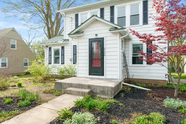 $250,000 | 2126 Fairfield Road, Portage, MI 49002