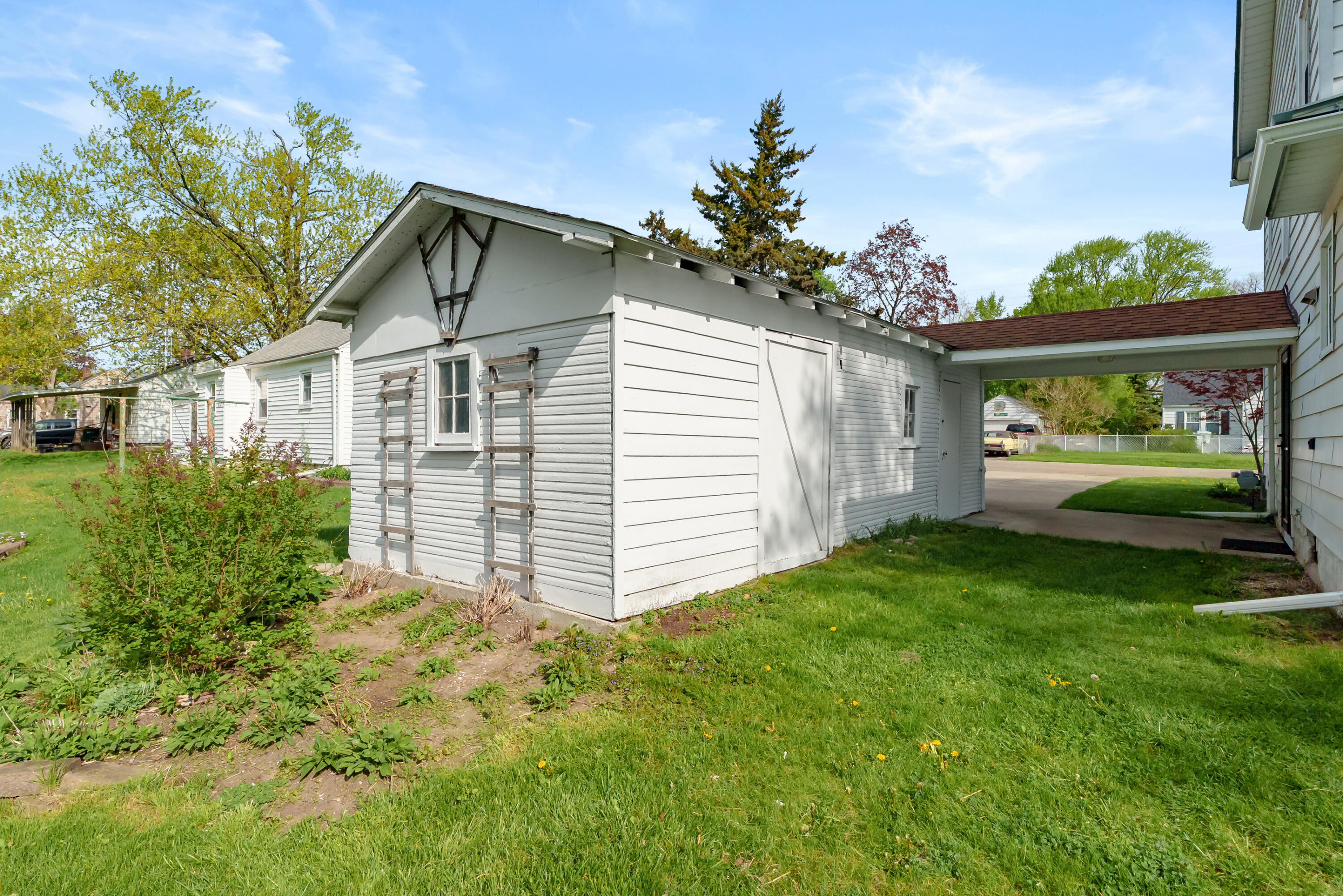 2126 Fairfield Road Portage, MI 49002 - Photo 31 of 43 Fairfield Rd 2126 Portage 49002-31