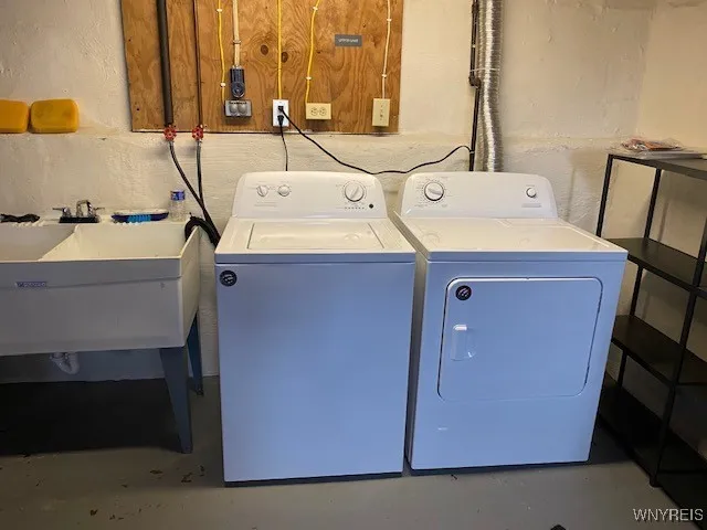 $1,650 | 86 Edgewood Avenue, Buffalo, NY 14220