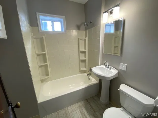 $1,650 | 86 Edgewood Avenue, Buffalo, NY 14220