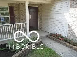 $255,000 | 6414 Meadowfield Drive, Indianapolis, IN 46236