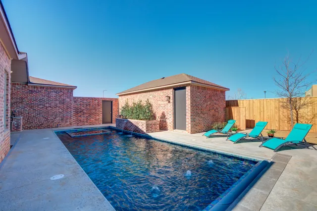 $1,025,000 | 4022 136th Street, Lubbock, TX 79423