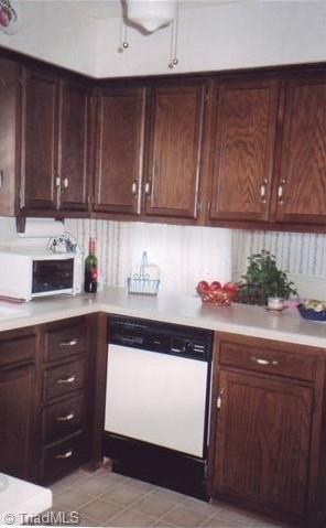 411 Traceway Road High Point, NC 27265 - Photo 7 of 11 Gallery Image 7