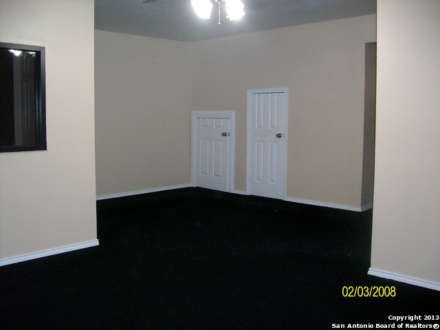 11302 Cache Path San Antonio, TX 78245 - Photo 2 of 10