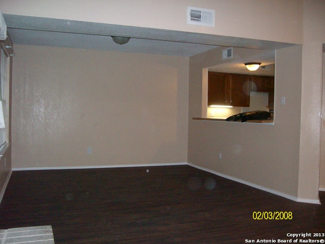 11302 Cache Path San Antonio, TX 78245 - Photo 5 of 10