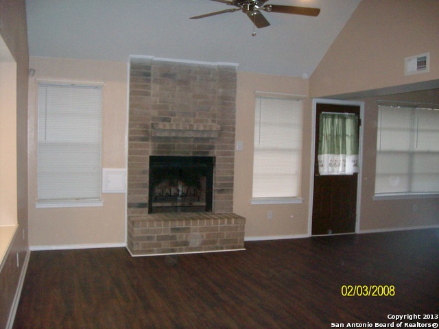11302 Cache Path San Antonio, TX 78245 - Photo 8 of 10