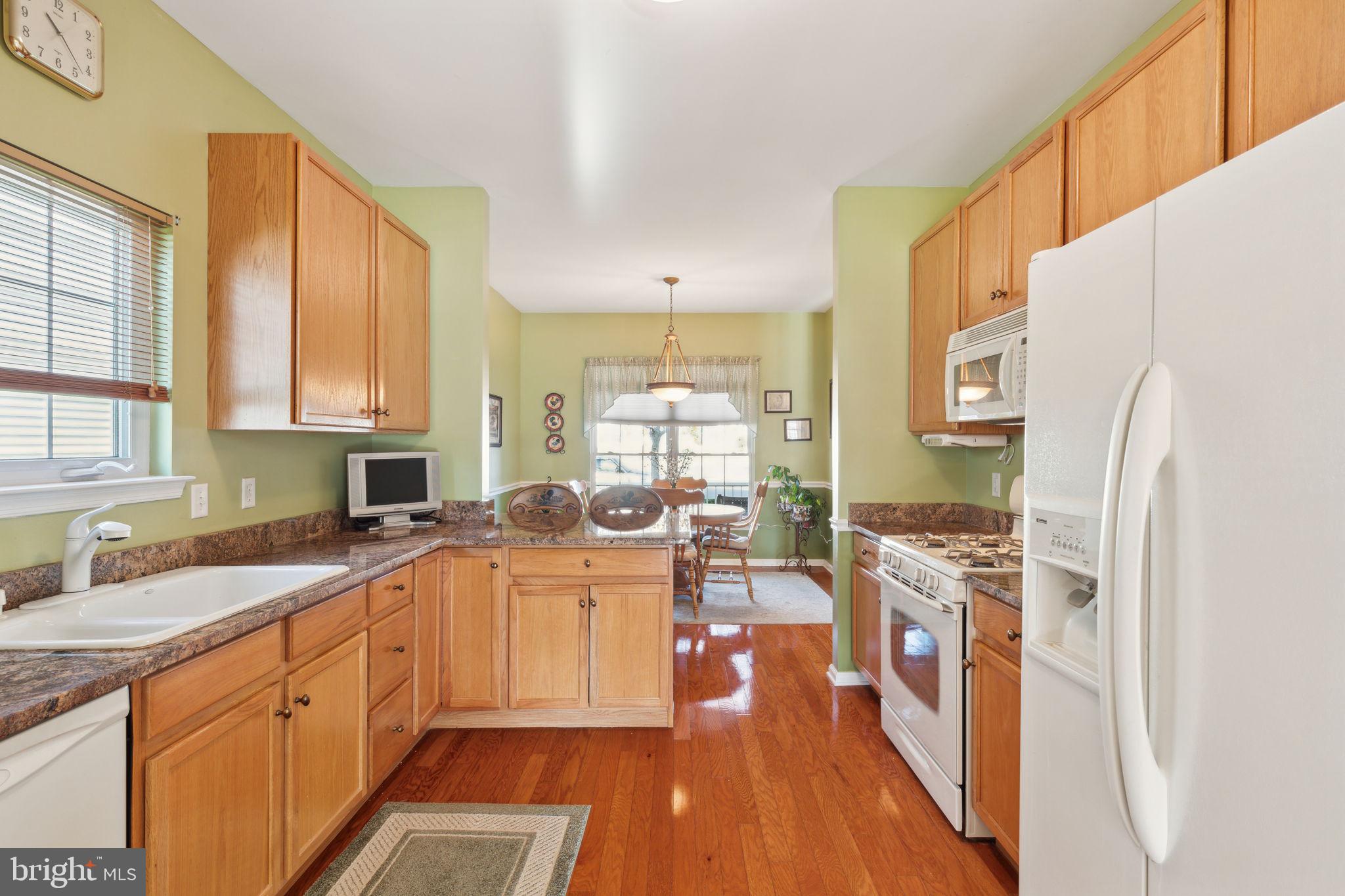 201 Hanover Road Thorofare, NJ 08086 - Photo 18 of 39 Gallery Image 18