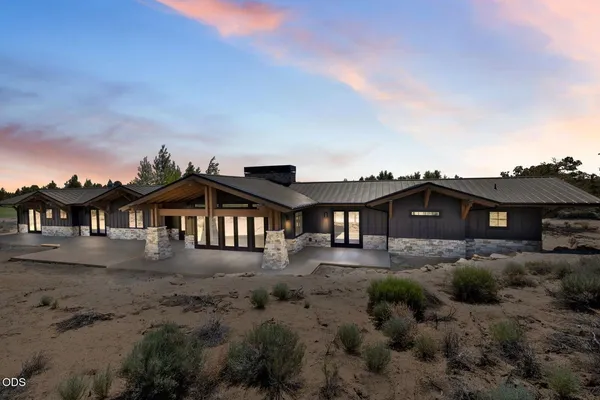 $1,595,000 | 23114 Angler Court, Unit LOT 9, Bend, OR 97701