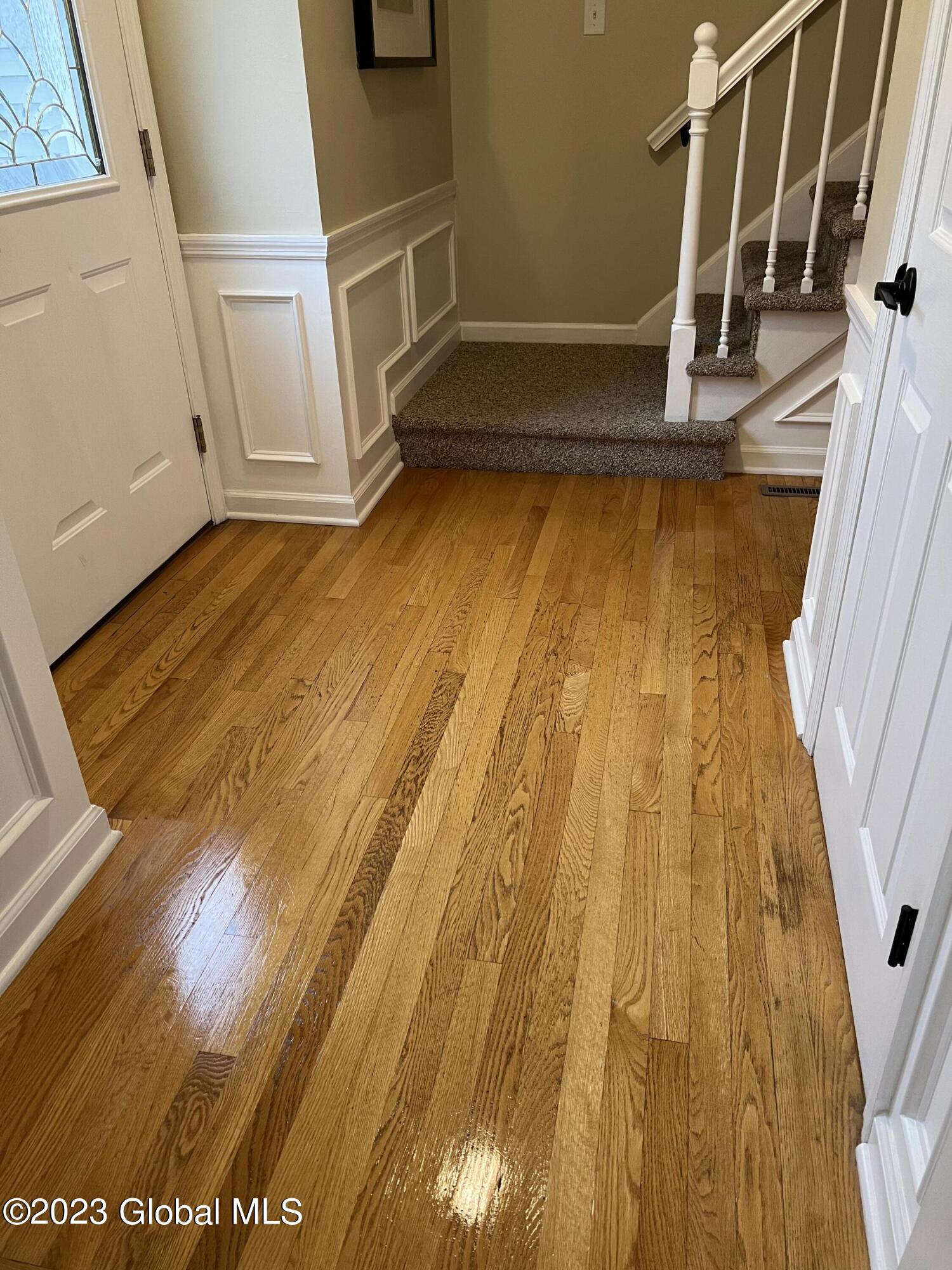 24 Bobwhite Drive Bethlehem, NY 12077 - Photo 5 of 33 1D4EB65C-9A90-40B8-B3CF-0B62397C0087