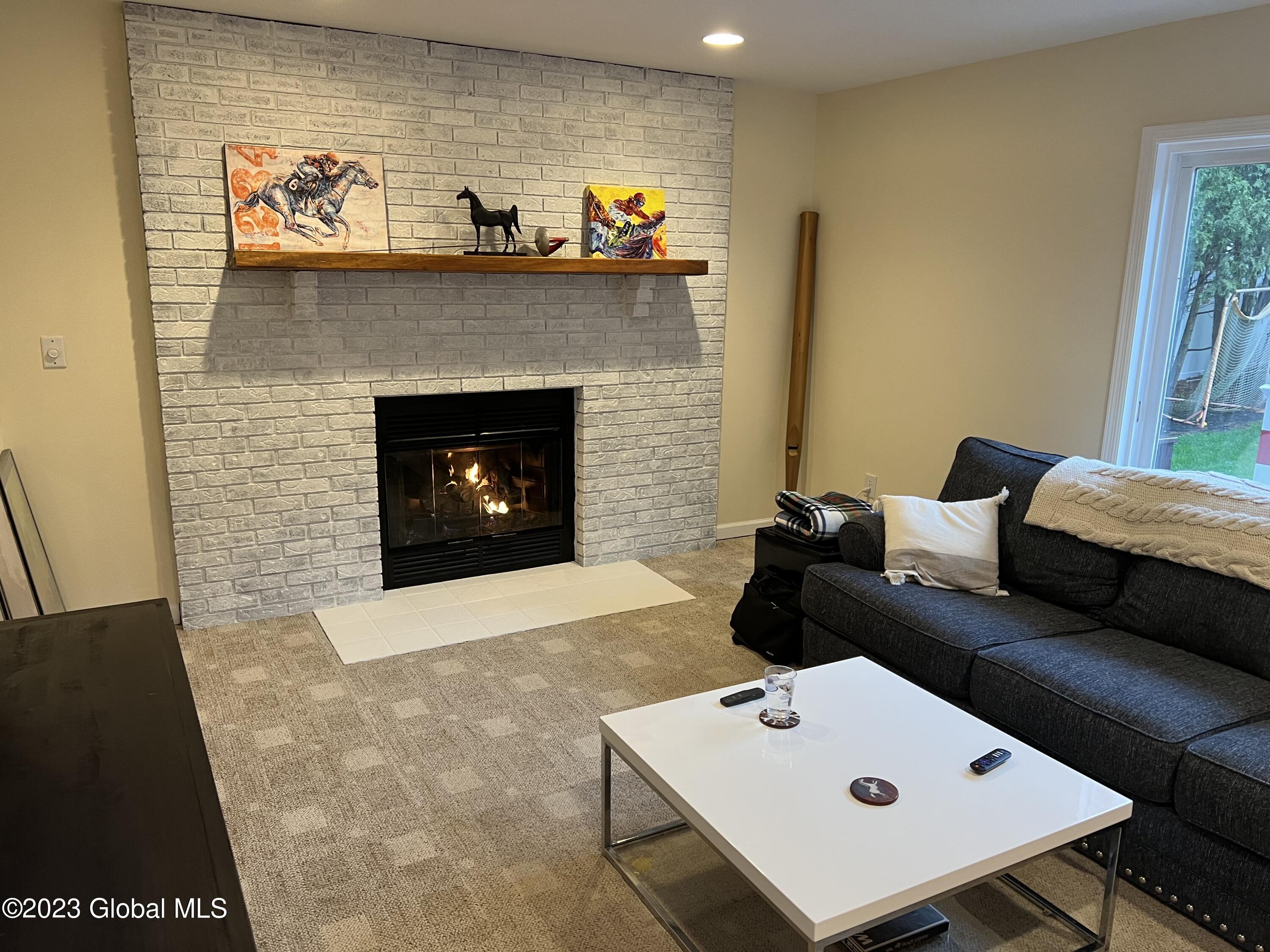 24 Bobwhite Drive Bethlehem, NY 12077 - Photo 7 of 33 E033E433-F8CF-4CA4-9651-75098C82C3BC