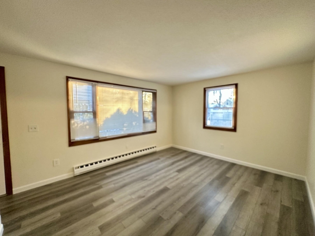 52-54 Price Street Springfield, MA 01104 - Photo 8 of 22