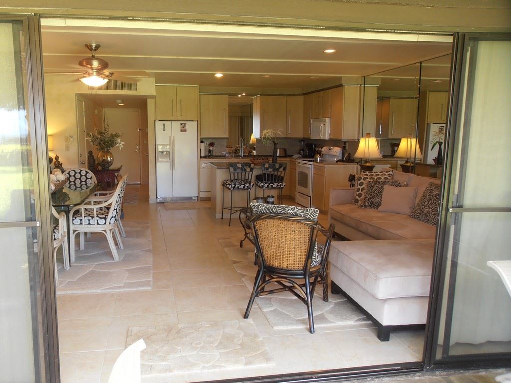 12 South Kihei Road, Unit G5 Kihei, HI 96753 - Photo 10 of 28 a living room with furniture