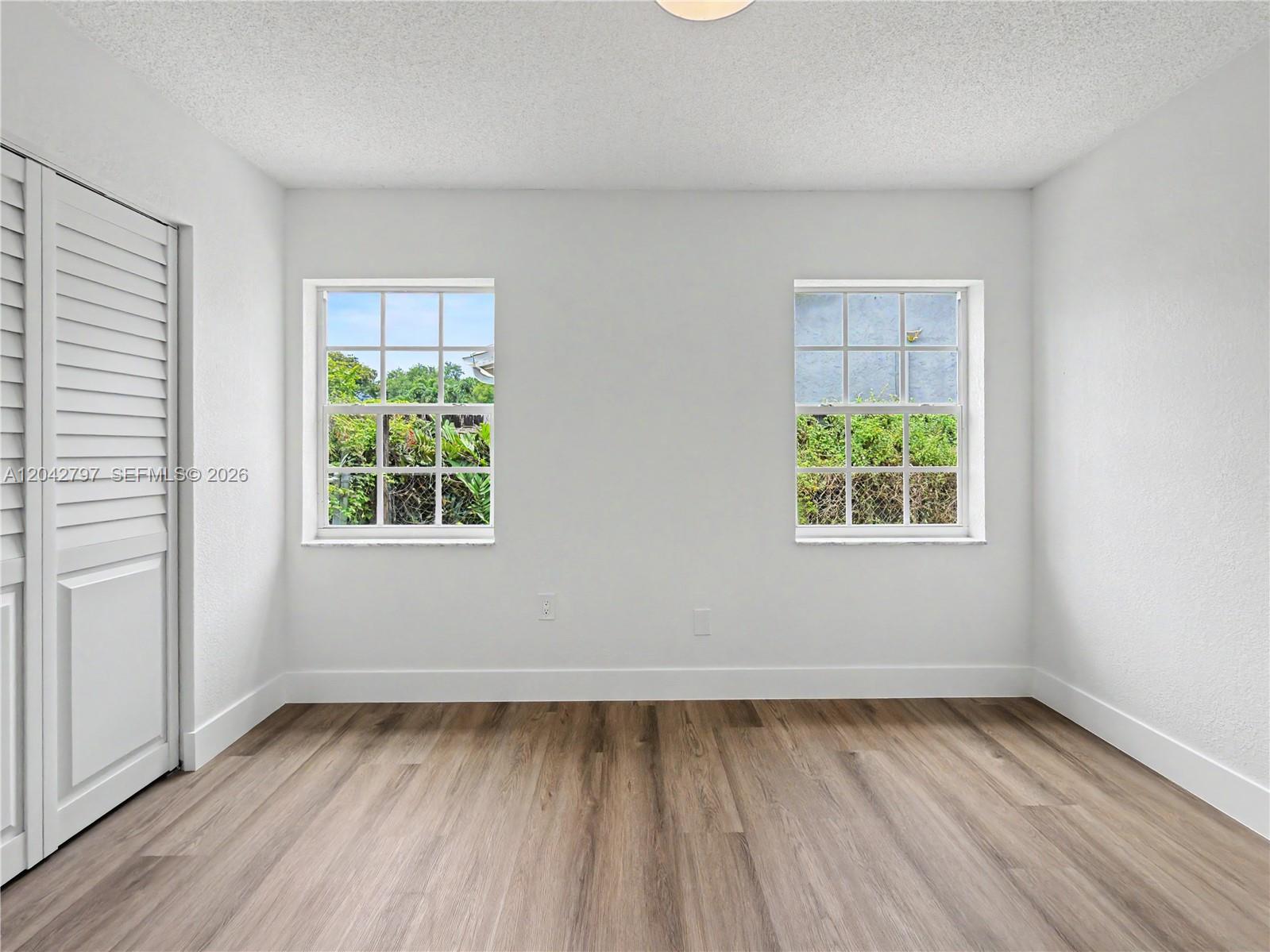 10262 Southwest 127th Place Miami, FL 33186 - Photo 14 of 29