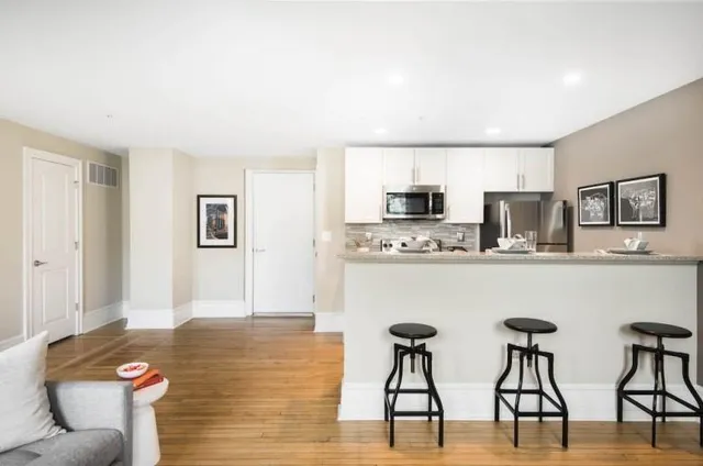 $1,870 | 4101 Bigelow Boulevard, Unit 336, Pittsburgh, PA 15213