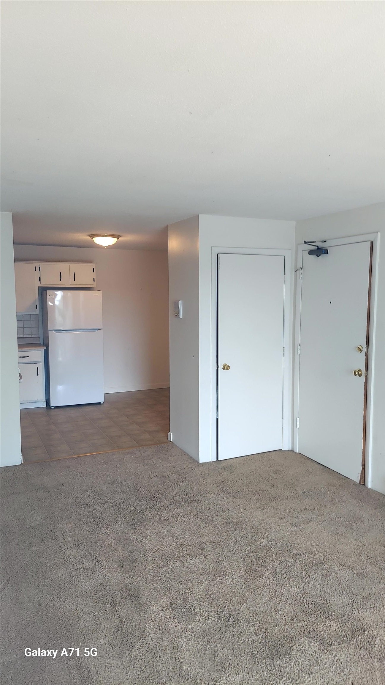 134 Mammoth Road, Unit 520 Hooksett, NH 03106 - Photo 3 of 7