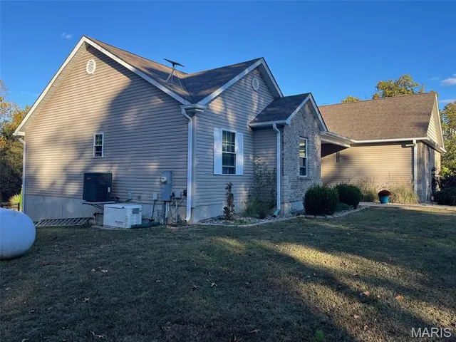 $499,500 | 10651 Honey Suckle Trail, Mineral Point, MO 63660