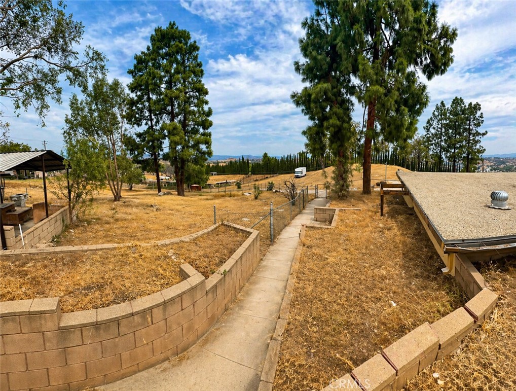 17301 Palm Road Riverside, CA 92503 - Photo 37 of 38