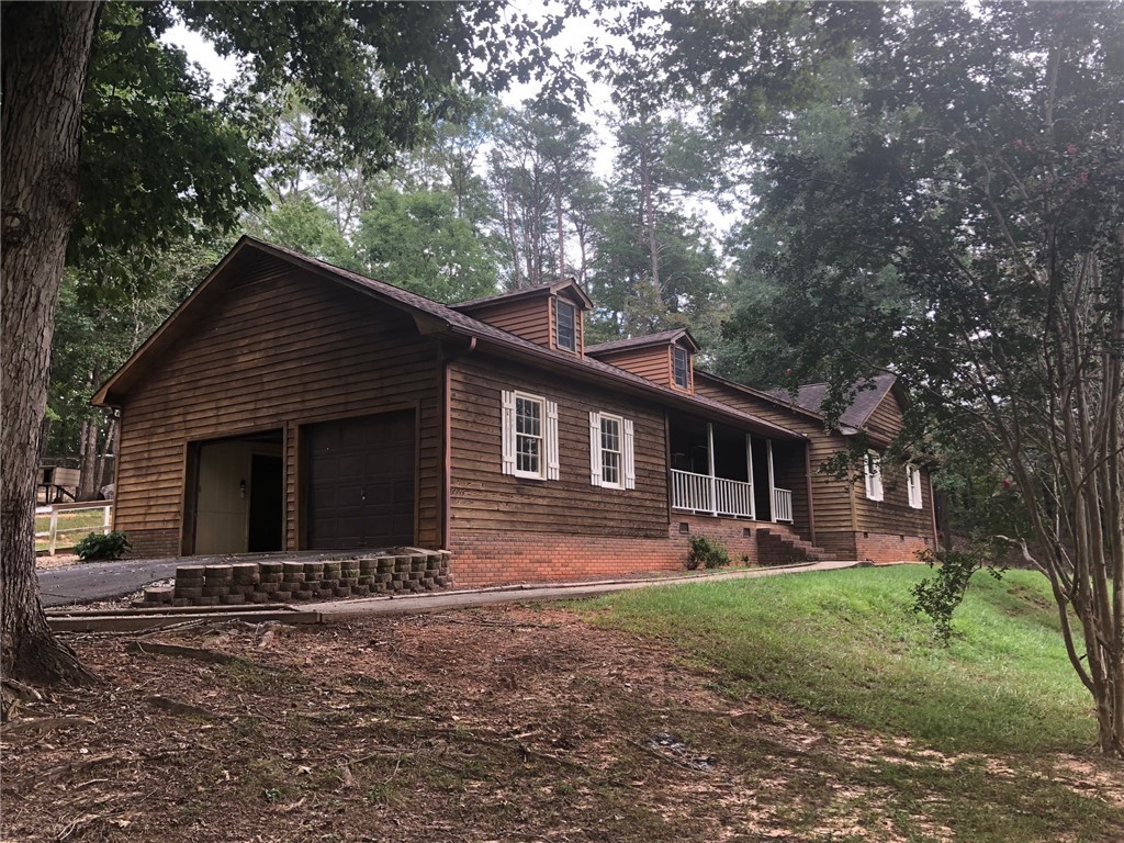 1609 Playground Road Walhalla, SC 29691 - Photo 1 of 5 Gallery Image 1