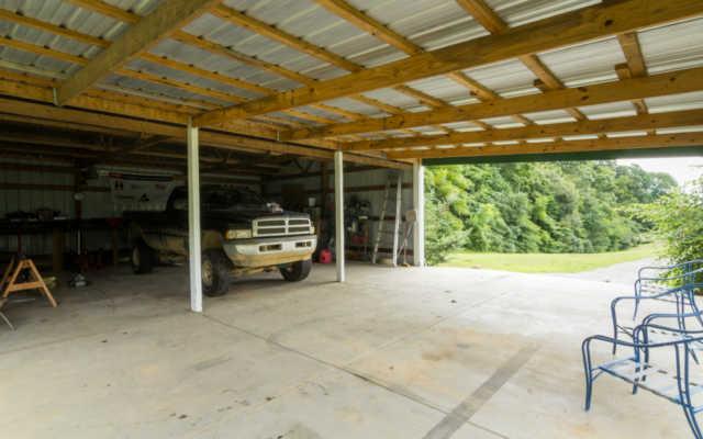 2109 Adams Road Charlotte, TN 37036 - Photo 7 of 20 Gallery Image 7