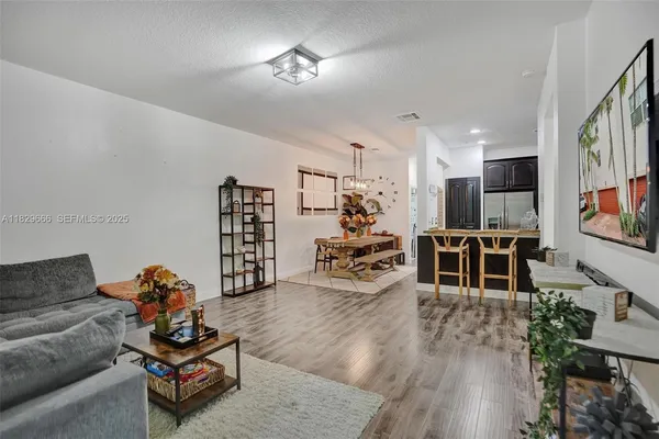 $525,000 | 11898 Southwest 25th Court, Unit 103, Miramar, FL 33025