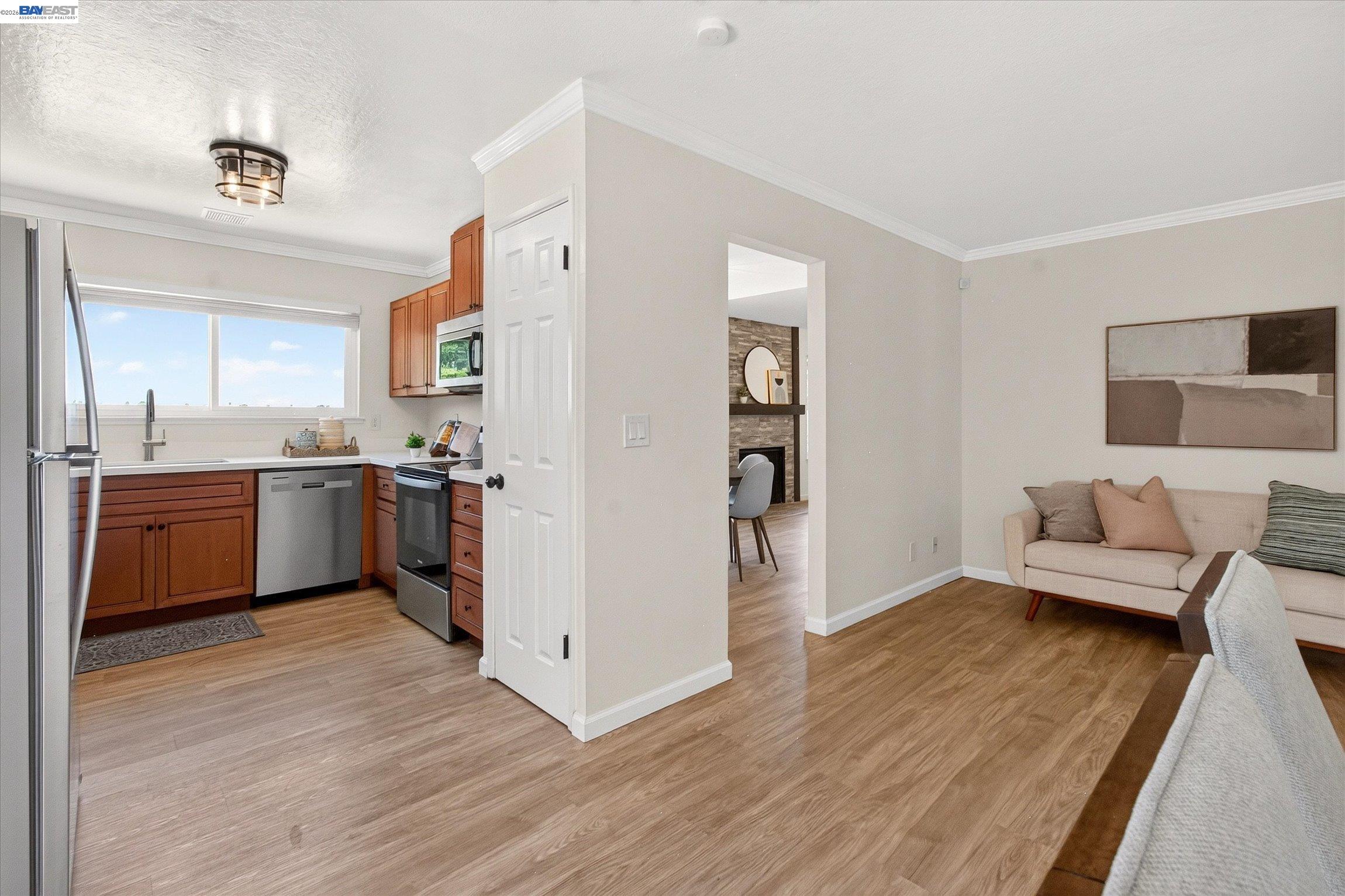 295 Iris Road Hercules, CA 94547 - Photo 12 of 31