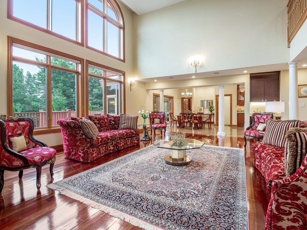 22 Coachman Ridge Road Shrewsbury, MA 01545 - Photo 9 of 42 Gallery Image 9
