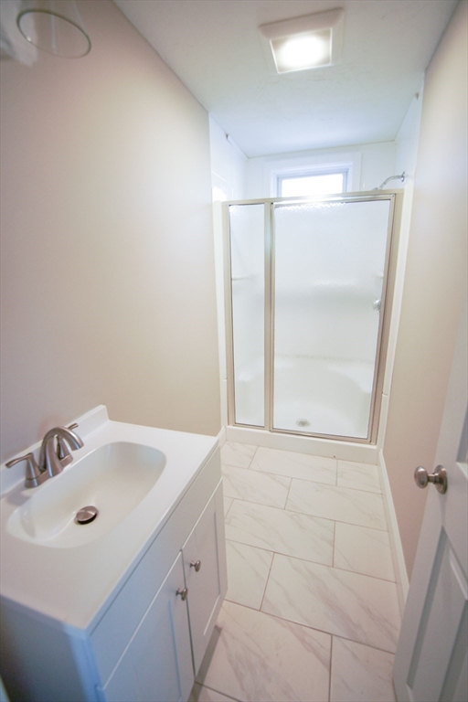 5 Oak Street Middleboro, MA 02346 - Photo 11 of 22
