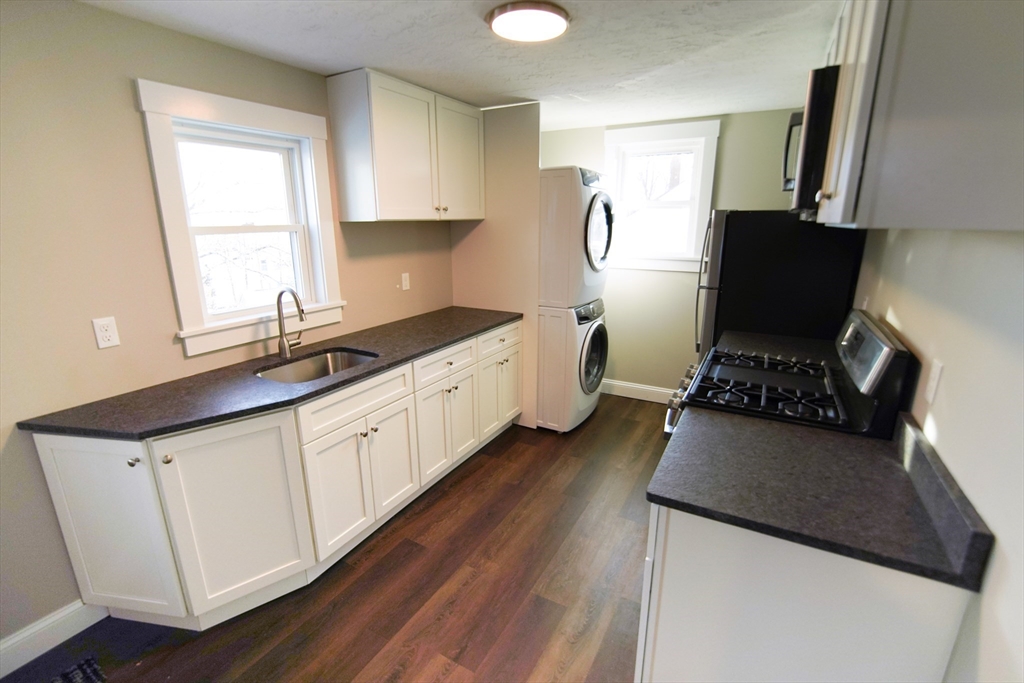 5 Oak Street Middleboro, MA 02346 - Photo 6 of 22