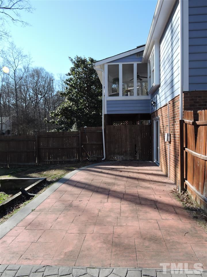 1829 Grande Oaks Road Durham, NC 27712 - Photo 18 of 25 Gallery Image 18