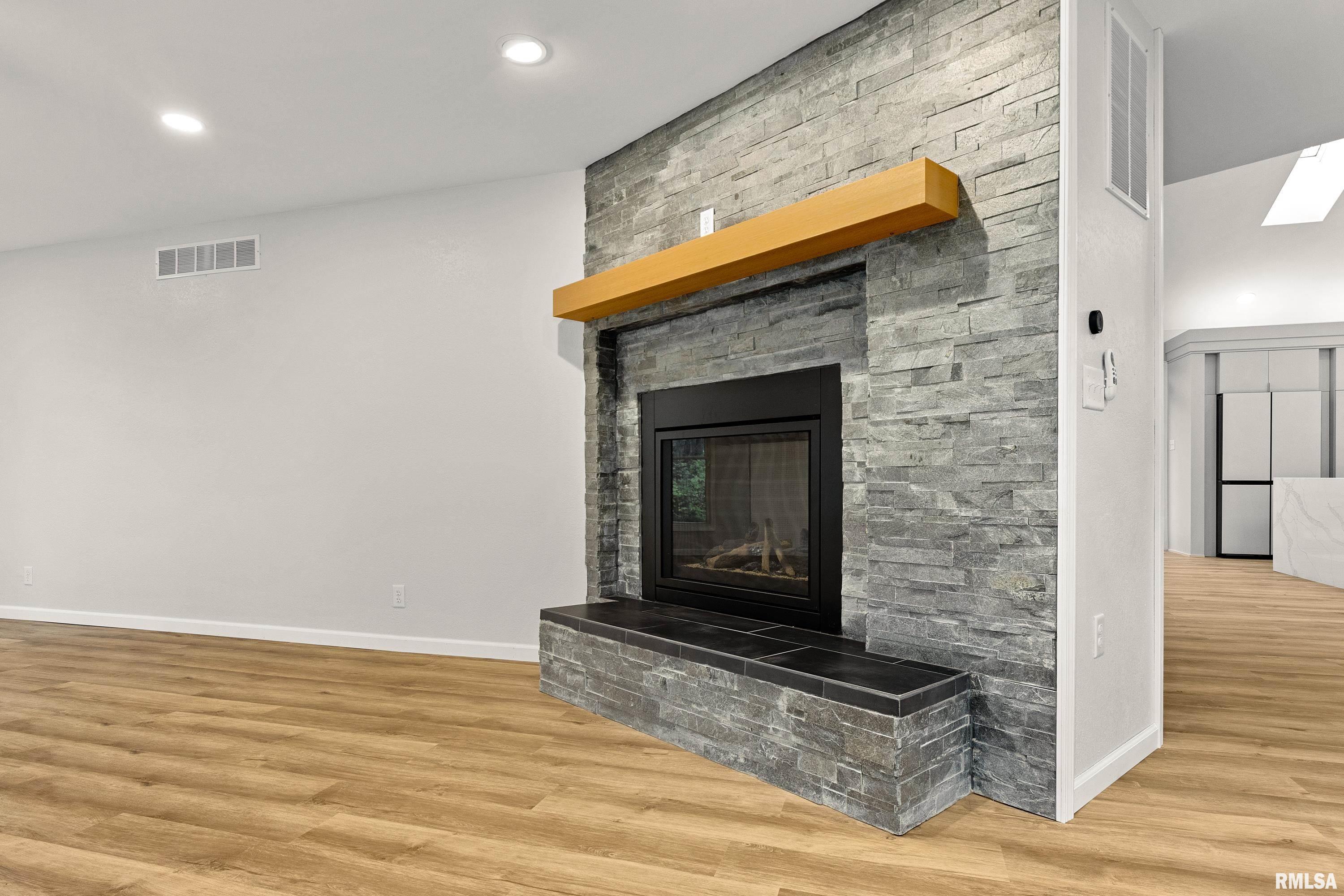 2211 Sheridan Road Pekin, IL 61554 - Photo 12 of 62 Gallery Image 12