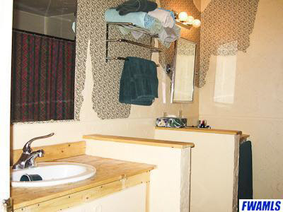 3601 Sand Point Road Fort Wayne, IN 46809 - Photo 13 of 15