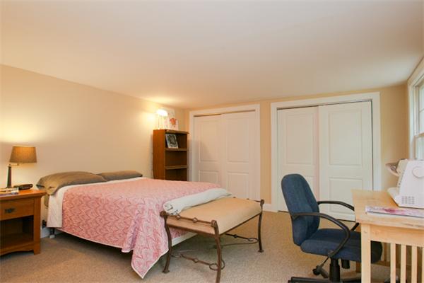 195 Prynnwood Road Longmeadow, MA 01106 - Photo 25 of 30