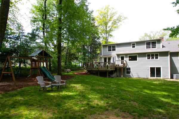 195 Prynnwood Road Longmeadow, MA 01106 - Photo 3 of 30