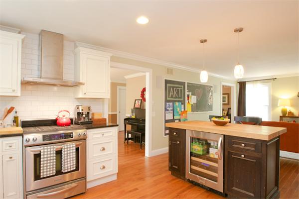 195 Prynnwood Road Longmeadow, MA 01106 - Photo 10 of 30