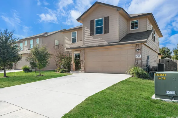 $2,195 | 8727 Fisher Falls, San Antonio, TX 78254