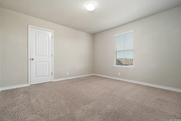 $2,195 | 8727 Fisher Falls, San Antonio, TX 78254