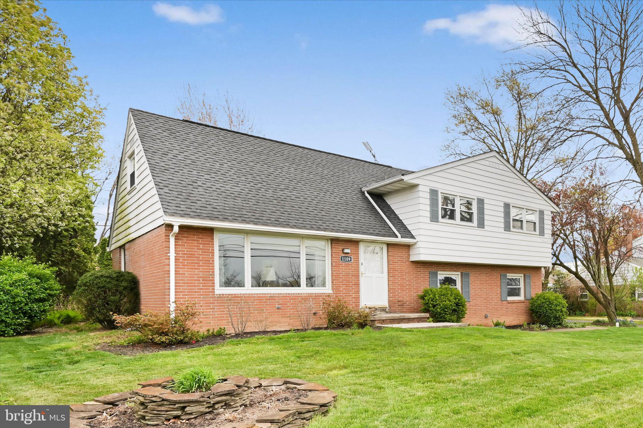 1109 Nissley Road Lancaster, PA 17601 - Photo 2 of 42 Exterior Front