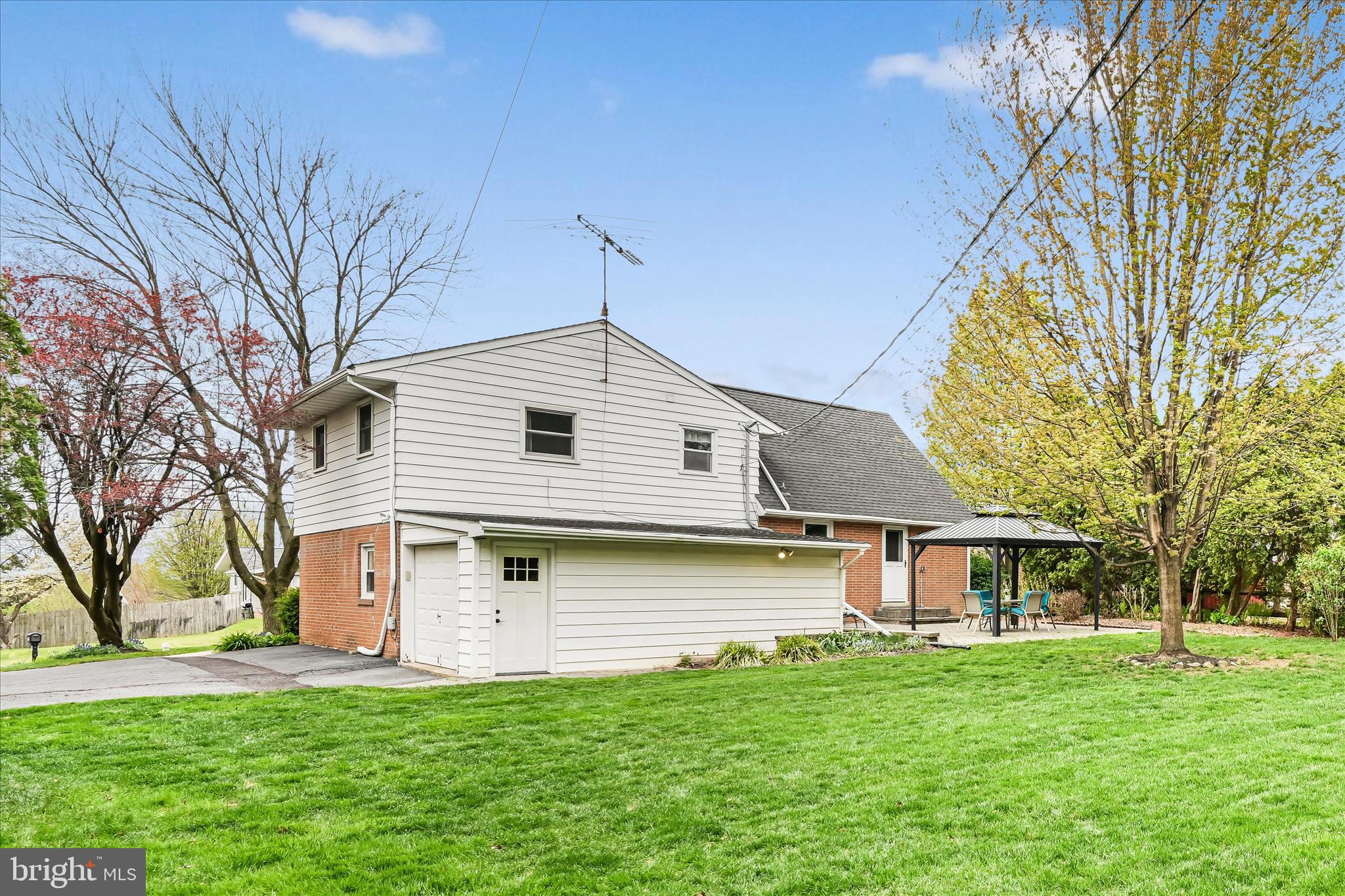 1109 Nissley Road Lancaster, PA 17601 - Photo 41 of 49 Exterior Back