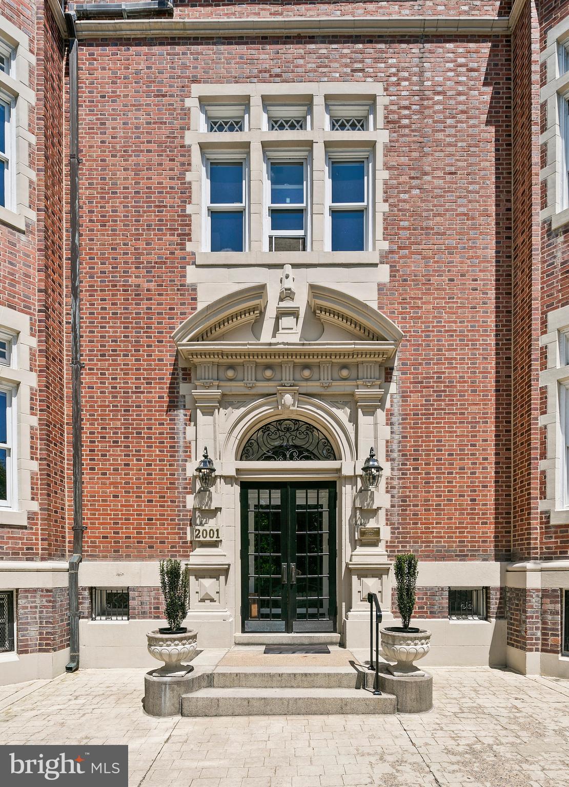 2001 19th Street Northwest, Unit 10 Washington, DC 20009 - Photo 3 of 28