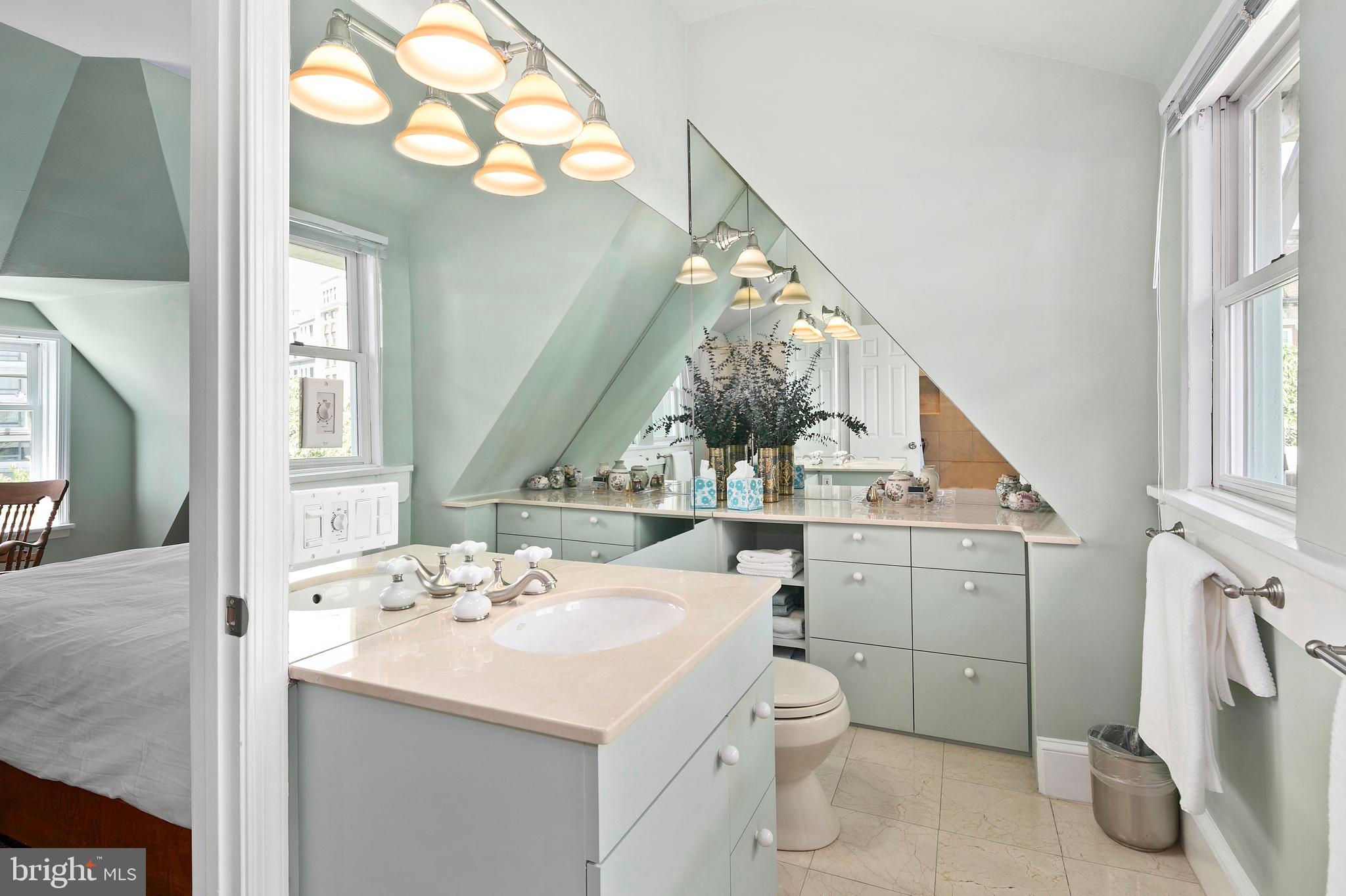 2001 19th Street Northwest, Unit 10 Washington, DC 20009 - Photo 24 of 28