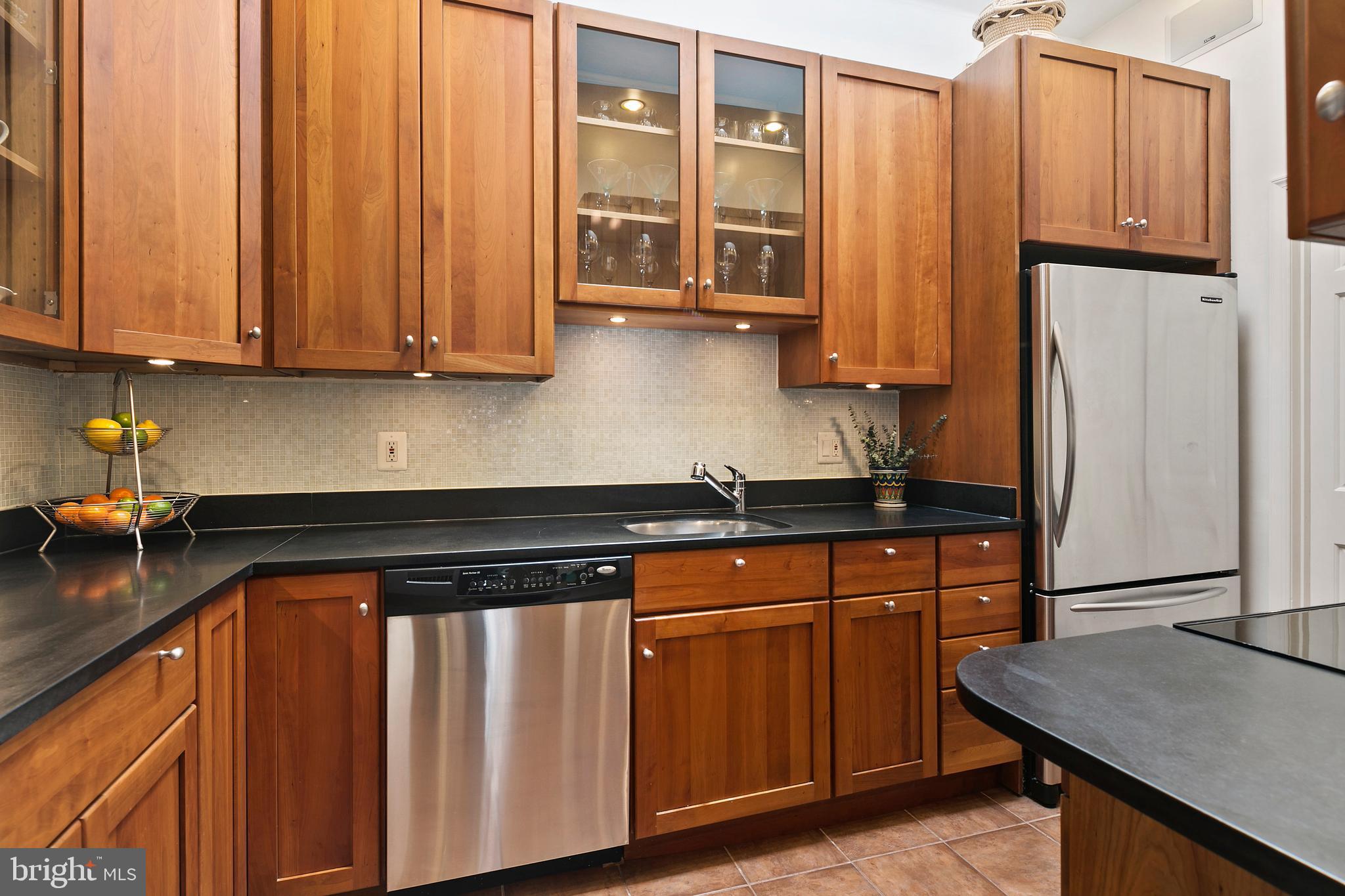 2001 19th Street Northwest, Unit 10 Washington, DC 20009 - Photo 7 of 28