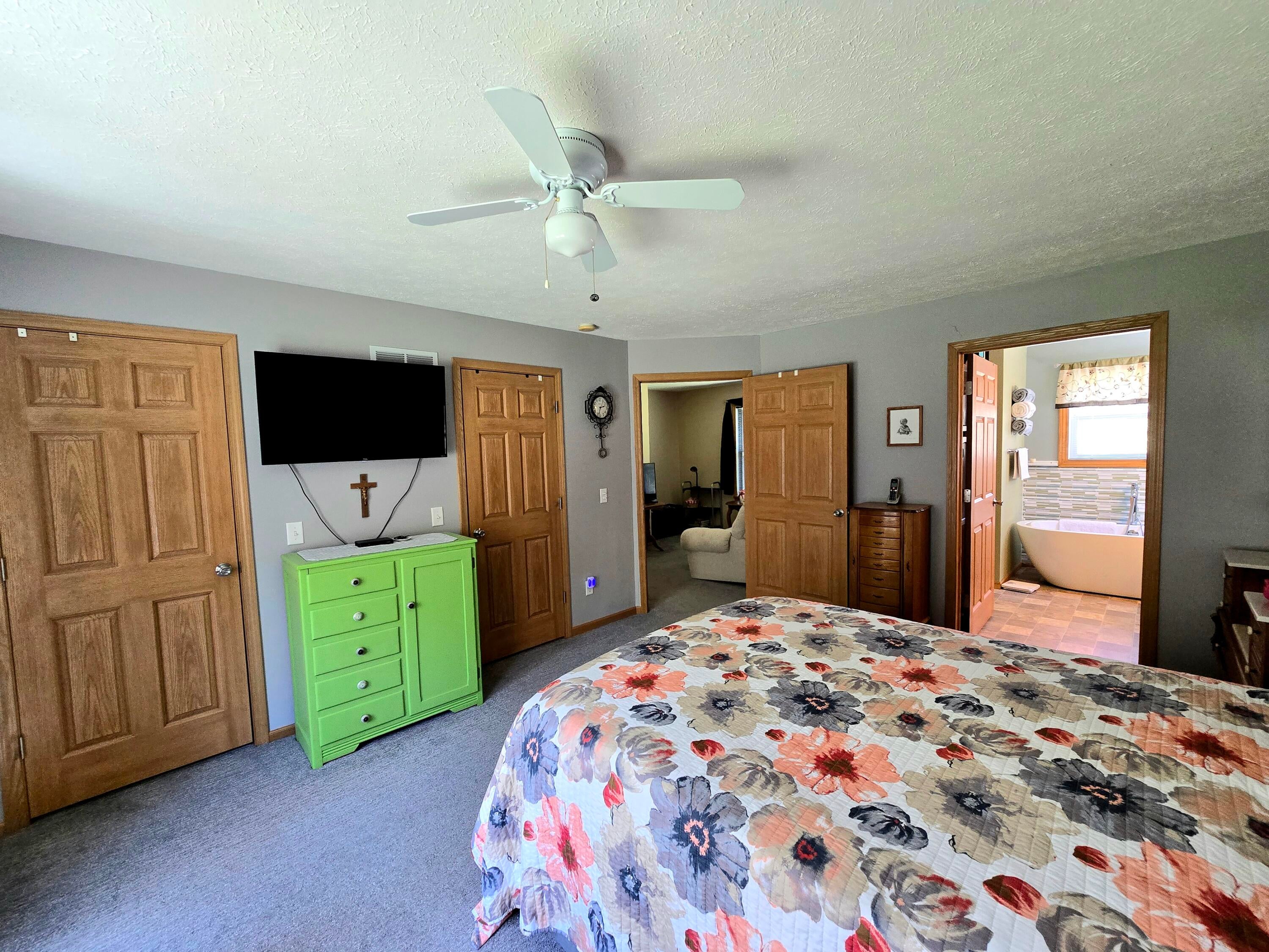 17656 South Deer Run Road Kinross, MI 49752 - Photo 20 of 70 Gallery Image 20